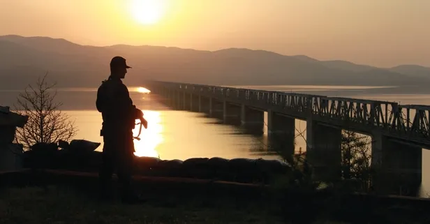 SON DAKİKA! MSB duyurdu! Yunanistan'a kaçmak isteyen FETÖ'cüler yakalandı