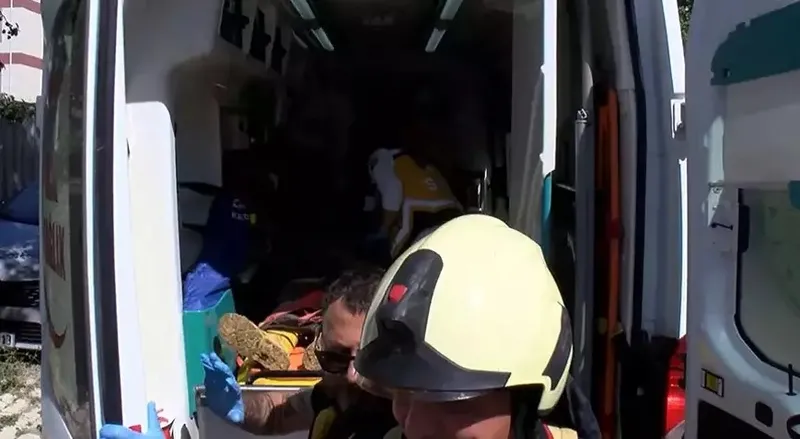 Sancaktepe'de toprak kayması (DHA)