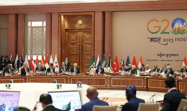son-dakika-g20-liderler-zirvesinin-sonuc-bildirgesi-yayimlandi-tahil-koridoru-mesaji-turkiyeyi-takdirle-karsil-1694266725281.jpeg Son dakika: G20 Liderler Zirvesi'nin sonuç bildirgesi yayımlandı! 'Tahıl koridoru' mesajı: Türkiye'yi takdirle karşılıyoruz-5