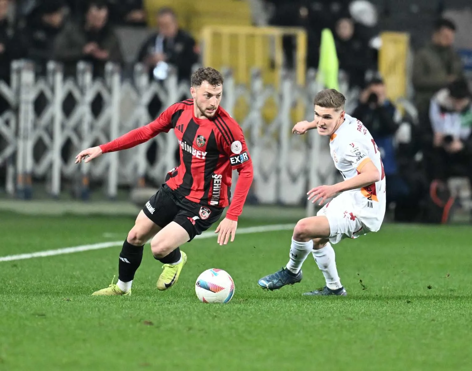 Galatasaray'dan 3 transfer bombası! Lemina kankası için devrede - 6
