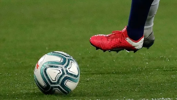SON DAKİKA: Türk futbolunda gündem karantina süresi! Hangi ülke Kovid-19'lu futbolculara kaç gün karantina uyguluyor?-2