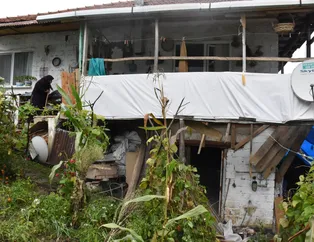 Cenaze evinde balkon çöktü