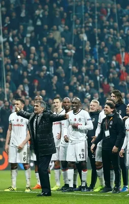 Beşiktaş'tan Olympiakos'a tokat gibi cevap