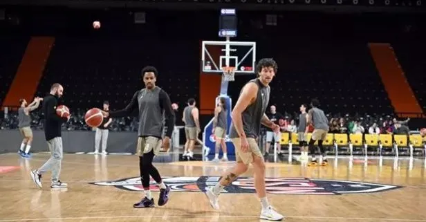 Anadolu Efes Mersin Spor’u mağlup etti!