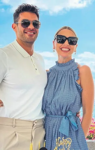 Hadise ve Mehmet Dinçerler aşkında ilginç gelişme! Sosyal medya yıkıldı...