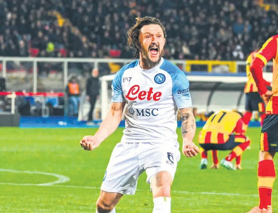 Aslan için çifte iddia