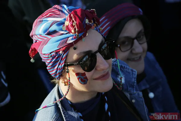 Yenikapı'da bordo-mavi coşku! Trabzonspor taraftarından ışık şov - 50