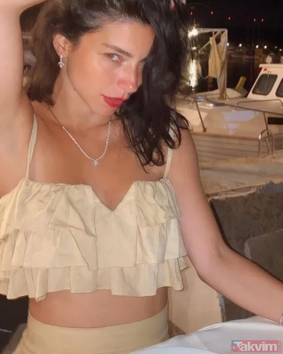 Merve Boluğur sevgilisi Meriç Kırdan'la dekolteli paylaşım yaptı olanlar oldu 'sokağa bu kadar seksi çıkmazsın' - 10