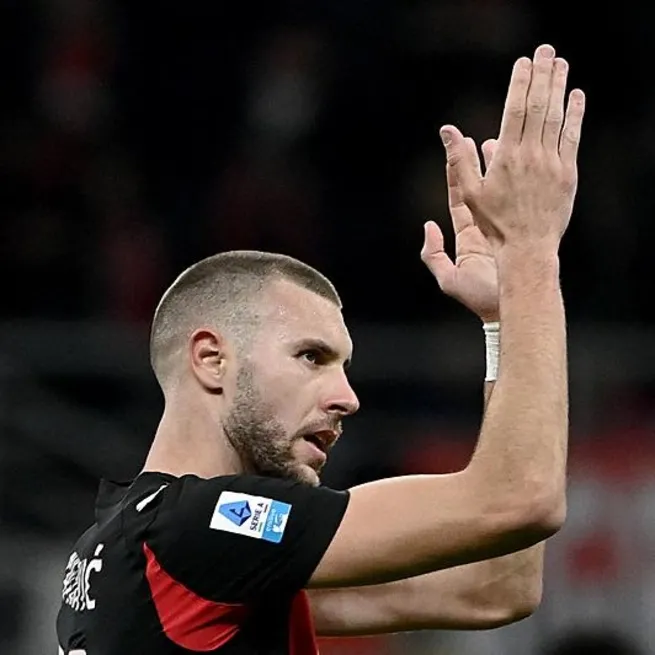Galatasaray Pavlovic için bekliyor!