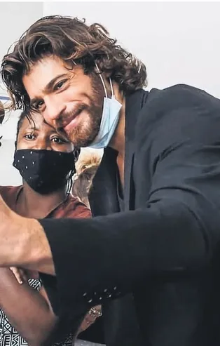 Can Yaman'dan gurur veren hareket! İtalya'da kurduğu dernekle aracılığıyla birçok...