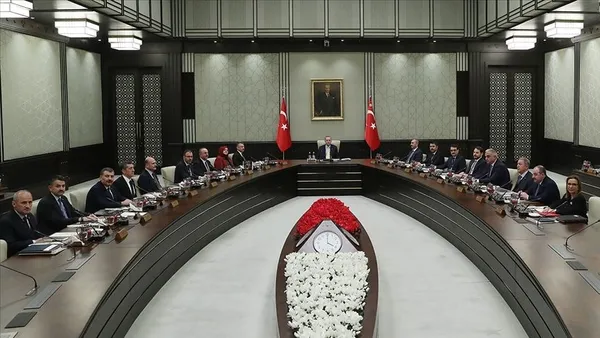 kabine-toplantisi-bitti-mi-baskan-erdogan-aciklamasi-saat-kacta-ne-zaman-1600690252832.jpg Kabine toplantısı bitti mi? Başkan Erdoğan açıklaması saat kaçta ne zaman?-3