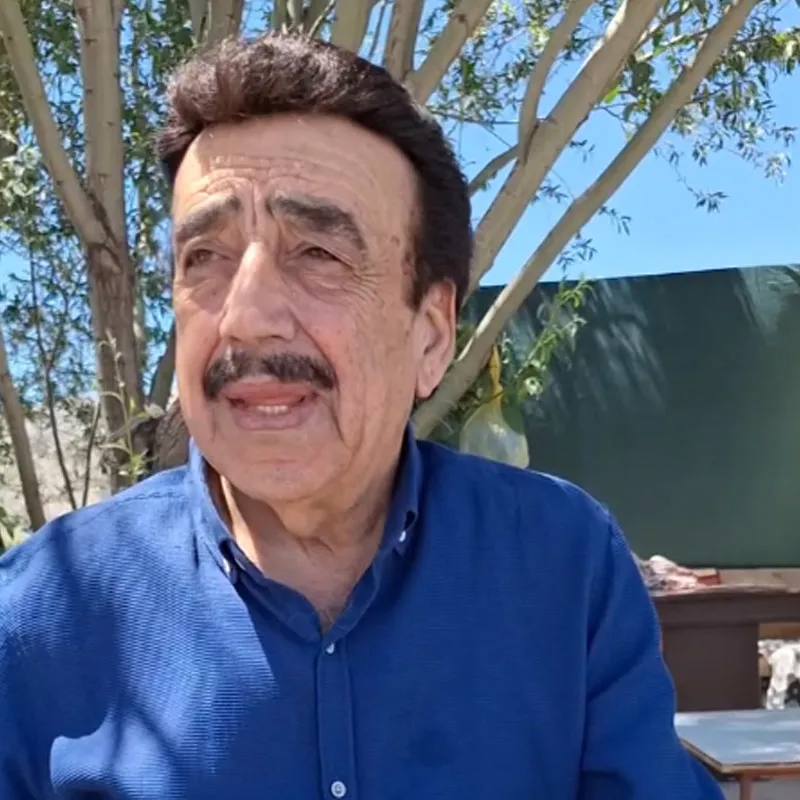 hakki-bulutu-aglatan-tiktok-sakasi-1779186626534.jpg Hakkı Bulut "Sinirimden ağlıyorum şu an" diyerek isyan etti! TikTok’taki yeni nesil şaka tarzı sanatçıyı gözyaşlarına boğdu-6