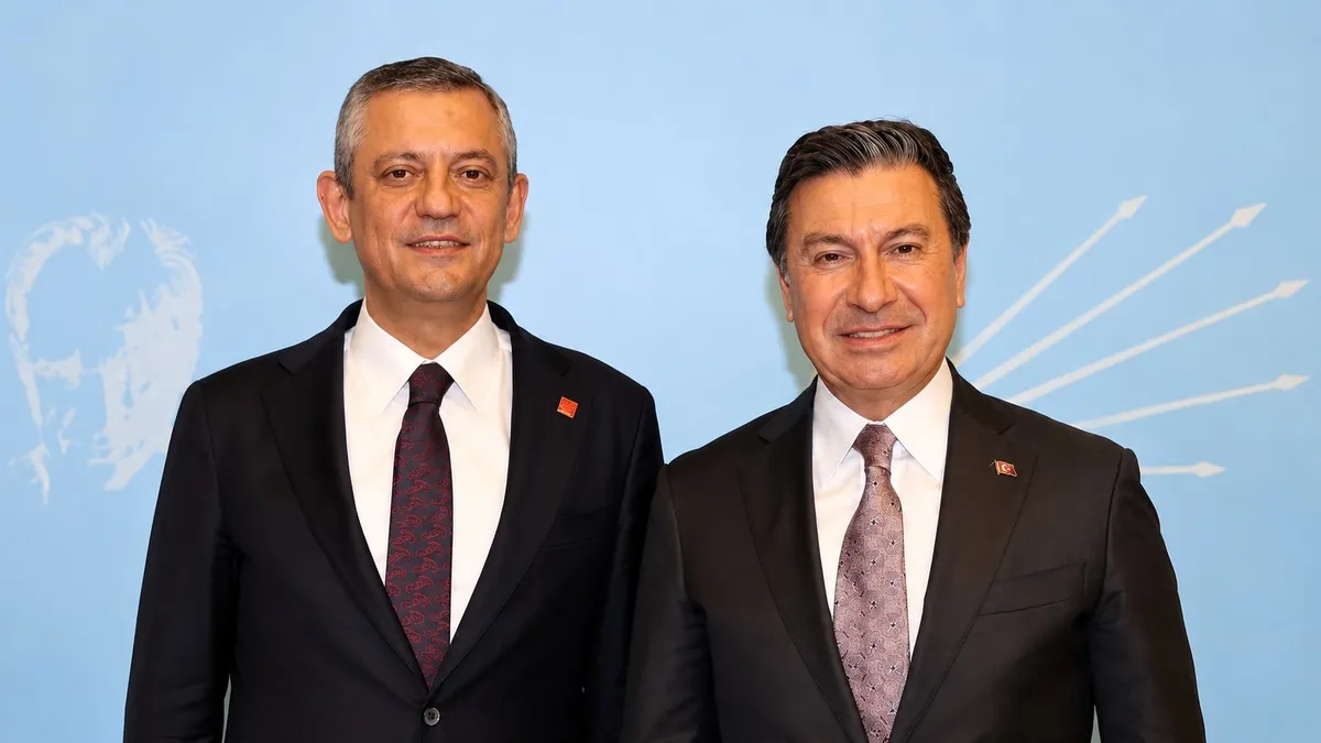 CHP'li Aziz Gürsoy'dan Ahmet Aras'a tepki: Bizimle iletişimi yok