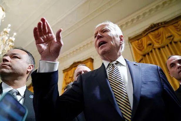 abd-baskani-joe-bidendan-rusya-devlet-baskani-vladimir-putine-o-bir-savas-suclusu-1647460456953.jpeg ABD Başkanı Joe Biden'dan Rusya Devlet Başkanı Vladimir Putin'e: "O bir savaş suçlusu"-2