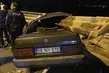 Sivas’ta feci kaza! Otomobil bariyerlere ok gibi saplandı | Ölü ve yaralı var mı?