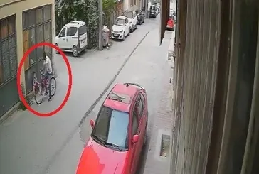 Bursa’da korkunç olay! 9 yaşındaki Yusuf Emir Bolat dehşeti yaşadı! Trabzonsporlu musun diye sorup biber gazı sıktı! Trabzonspor’dan açıklama