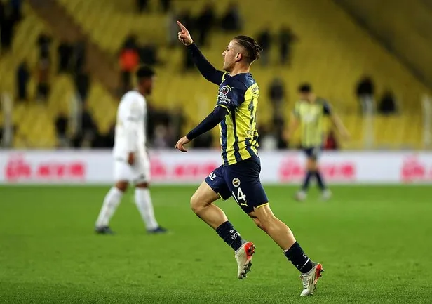 erman-toroglundan-ses-getirecek-pelkas-sozleri-eger-faydalanmiyorsam-zeka-ozurluyum-demektir-1640546715007.jpeg Erman Toroğlu'ndan ses getirecek 'Pelkas' sözleri: Eğer faydalanmıyorsam 'zeka özürlüyüm' demektir-5