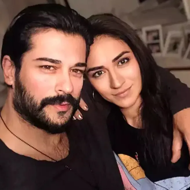 Kuruluş Orhan’ın Flavius’u Şükrü Özyıldız’ın fenomen kardeşini gören şaşıp kaldı! - 11