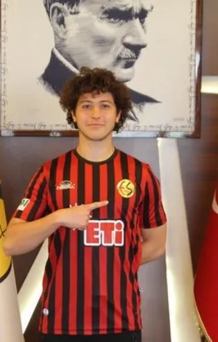 Es-Es’te 5 yıllık imza