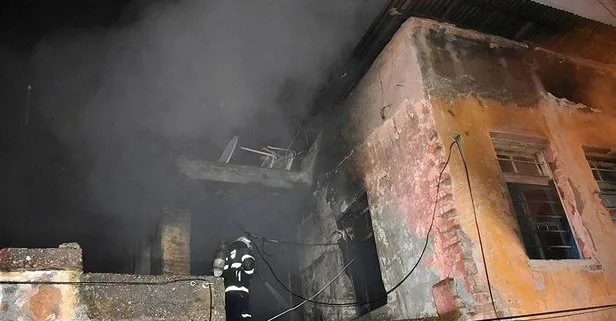 Adana’da yangın sonrası korkunç olay! Yanmış erkek cesedi eşyaların arasından çıktı