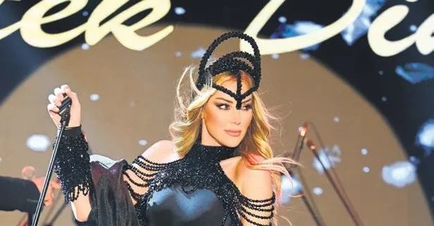 Şarkıcı Petek Dinçöz sahnede büyüledi!