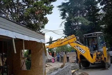 İmamoğlu bakanlığı hedef aldı