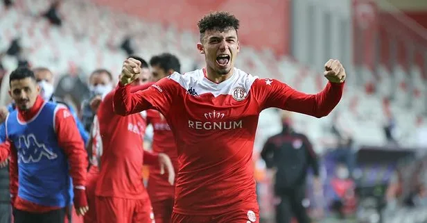 Antalyaspor’un yıldızı Gökdeniz Bayrakdar’dan Beşiktaş itirafı: İlgisi ve teklifi oldu