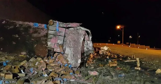 Son dakika: Erzurum’da facianın eşiğinden dönüldü: Dinamit yüklü kamyon devrilmesi sonucu 2 kişi hayatını kaybetti