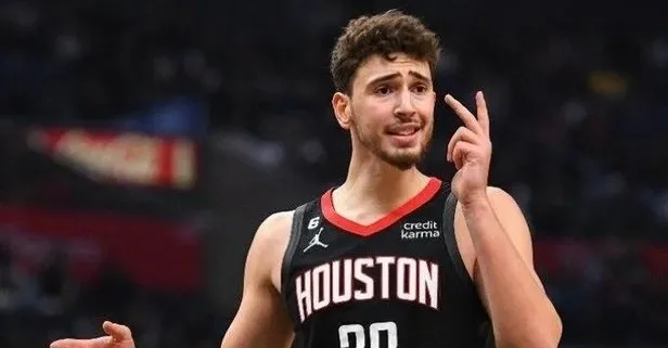 Alperen Şengün’den double-double