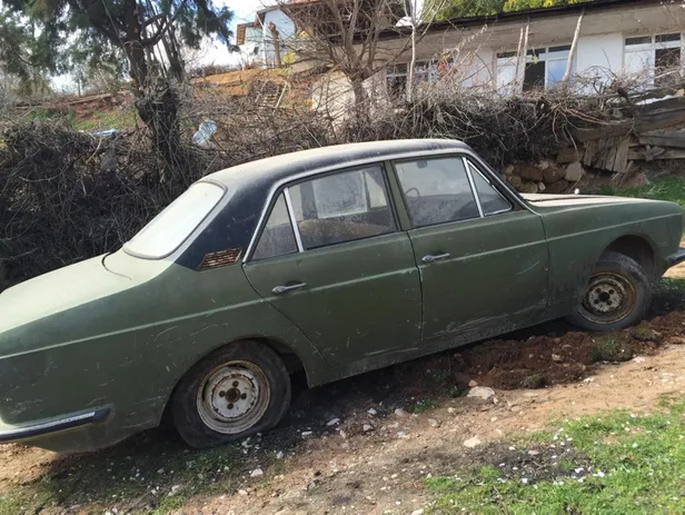 eskisi-olmayanin-acari-olmaz-bire-aldi-uc-dort-katina-satiyor-hunerini-duyanlar-1606416773330.jpg Eskisi olmayanın acarı olmaz! Bire aldı üç dört katına satıyor! Hünerini duyanlar...-4