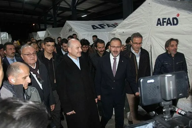 chpli-amiral-artigi-turker-erturkten-halk-tvde-rezil-iftira-deprem-sonrasi-tum-imkanlarini-seferber-eden-devle-1669237071593.jpeg CHP'li amiral artığı Türker Ertürk'ten Halk TV'de rezil iftira! Deprem sonrası tüm imkanlarını seferber eden devleti karaladı-2