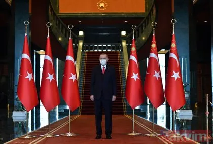 Başkan Erdoğan 29 Ekim Cumhuriyet Bayramı nedeniyle Külliye’de tebrikleri kabul etti