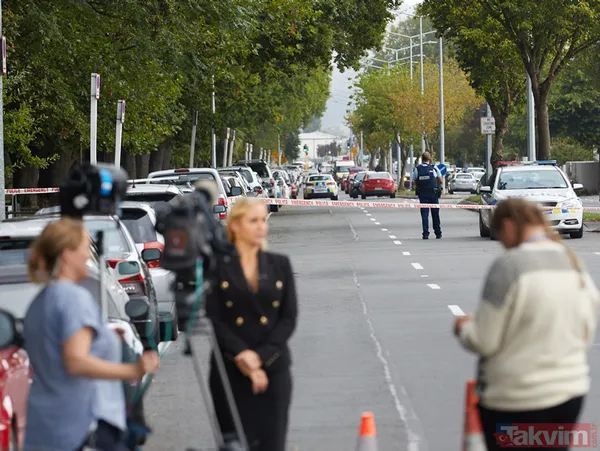 Yeni Zelanda'da camiye korkunç saldırı! Kan donduran görüntüler - 36