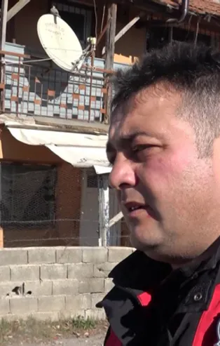 Şüpheli, polisin yüzünü tırnakladı