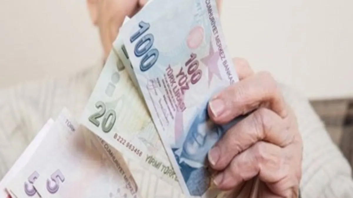 Gözler emekli zammında! SSK ve Bağ-Kurlu kim ne kadar alacak? İşte anketten çıkan yeni oran...
