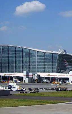Londra'da güvenlik alarmı! Uçuşlar durduruldu