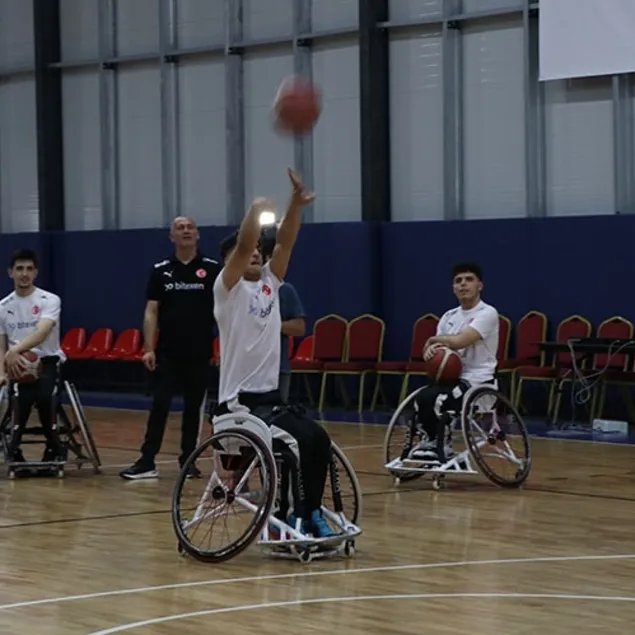U23 Tekerlekli Sandalye Basketbol Milli Takımı Avustralya’yı devirdi, 3’te 3 yaptı!