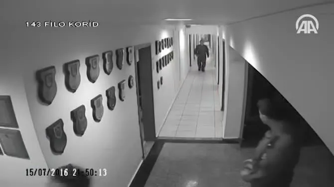 2 ilde FETÖ'ye nokta operasyon: FETÖ’cü Kemal Batmaz’ın kızı Esma Batmaz ile Hilal Köseoğlu tutuklandı-4