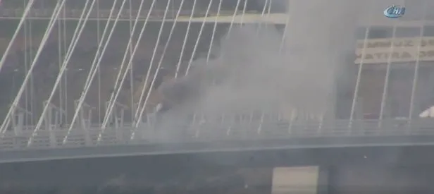 3. köprüde yangın paniği! Trafiğe kapatıldı