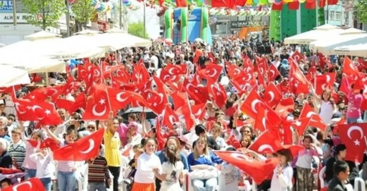 Kisa Uzun 2 3 4 Kitalik 23 Nisan Siirleri Iste En Guzel 23