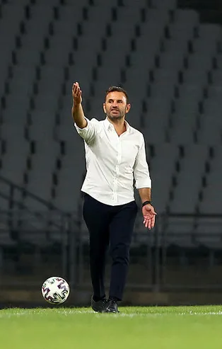 Okan Buruk'tan flaş Galatasaray ve Fenerbahçe açıklaması! "Çalıştırmayı çok isterim"