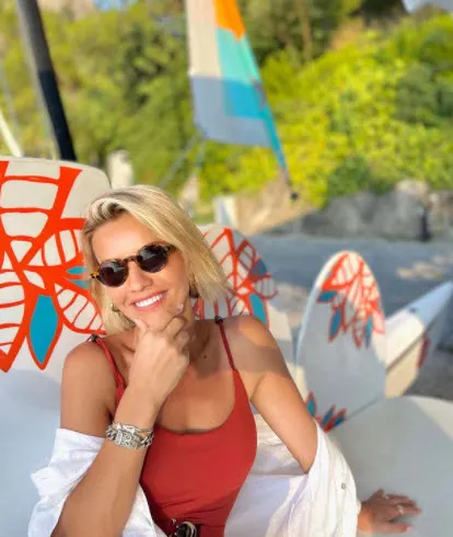 Esra Erol 'benim' diyeni cebinden çıkarıyor kırmızı mayolu haliyle bildiğiniz Esra'dan başka! Eşi kıskançlık krizine girse yeridir-5