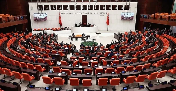 AK Partili vekiller, depremzedeler için en az 1 maaşını bağışlayacak! 'TBMM Başkanı Şentop, 3 maaşını depremzedeler için bağışladı'