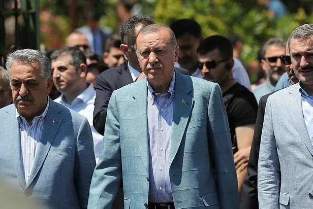Son dakika: Erdoğan'dan net mesaj: Bu hakkı ilgisi alakası olmayanlara yedirmeyiz-6