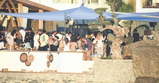 Bir parti Öykü'sü