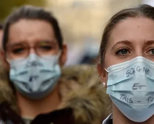 Fransa tarihinin en büyük grevi! Macron tüm ziyaretlerini iptal etti!