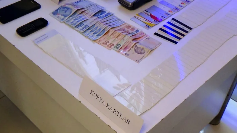 İstanbul'da "siber dolandırıcılık" operasyonu - 3