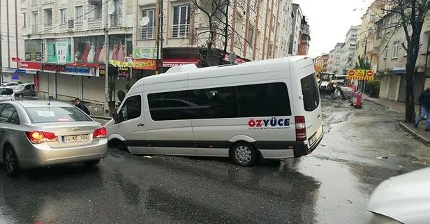 İstanbul Esenyurt’ta yol çöktü! Yaralılar var