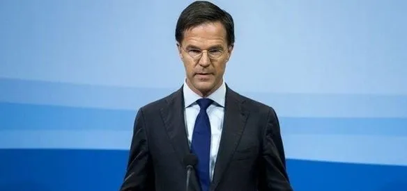 Hollanda genel seçimlerini, 33 milletvekili çıkaran Başbakan Rutte'nin liderliğindeki Özgürlük ve Demokrasi için Halk Partisi kazandı. Wilders liderliğindeki aşırı sağcı Özgürlük Partisi ise ikinci oldu