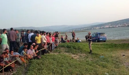 Hatay'ın Yarseli köyünden acı haber! Baba ile kızların cansız bedenlerine ulaşıldı-1